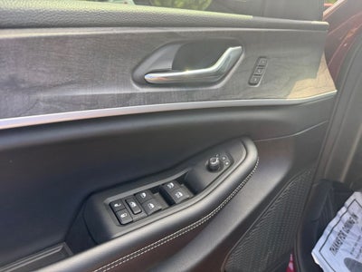 2025 Jeep Grand Cherokee L Limited 4x4