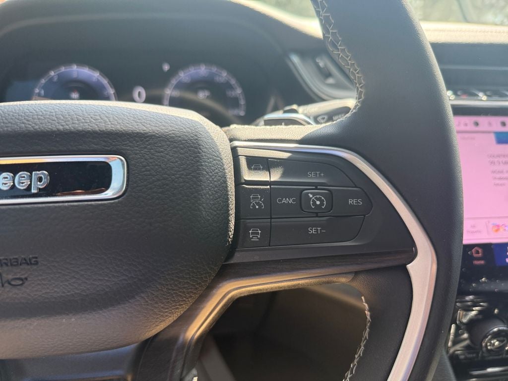 2025 Jeep Grand Cherokee L Limited 4x4
