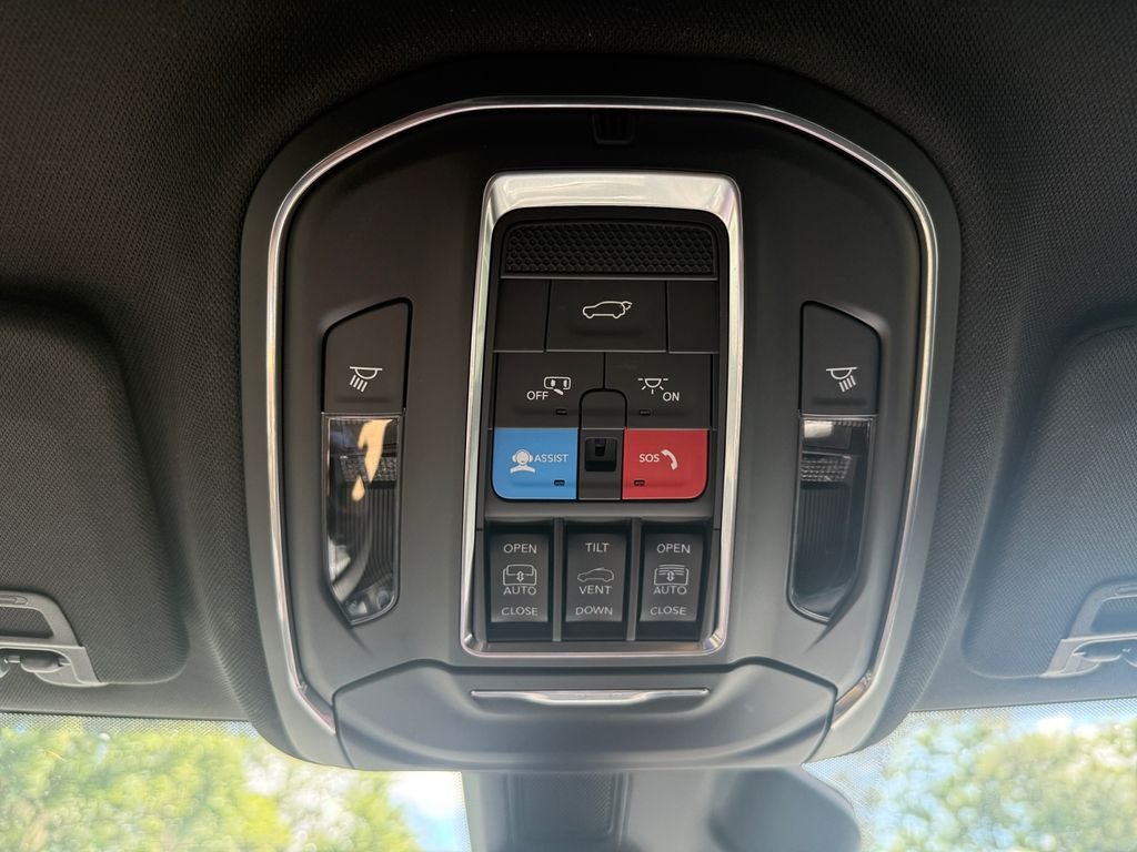 2025 Jeep Grand Cherokee L Limited 4x4
