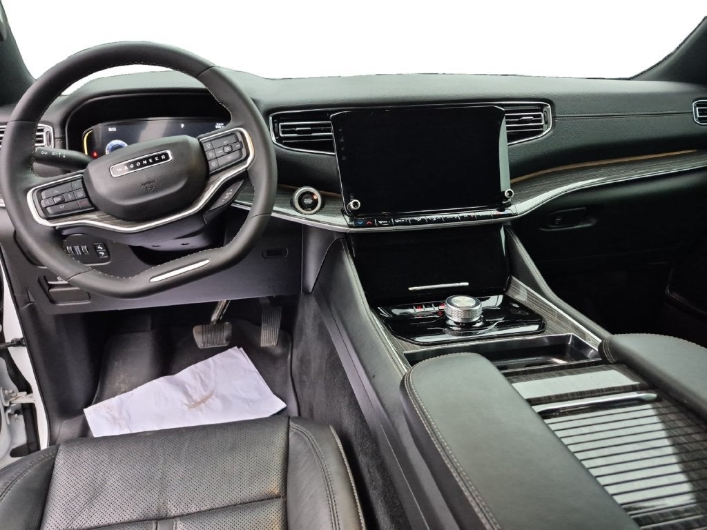 2022 Jeep Wagoneer Series II 4x2