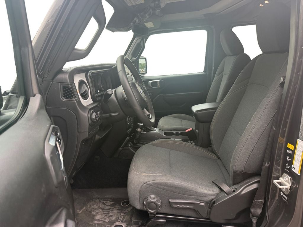 2024 Jeep Gladiator Sport S