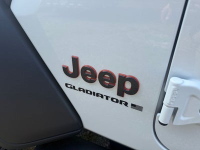 2025 Jeep Gladiator Mojave 4x4