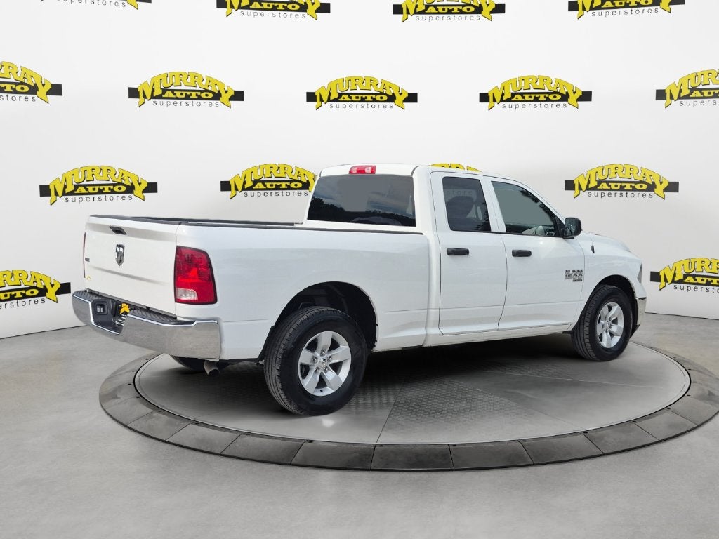 2024 RAM 1500 Classic SLT Quad Cab 4x2 6'4' Box