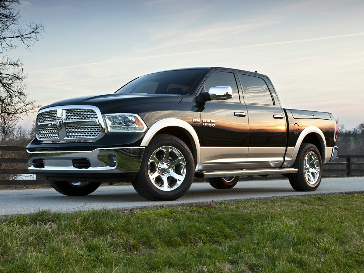 2019 RAM 1500 Classic SLT Crew Cab 4x2 5'7' Box