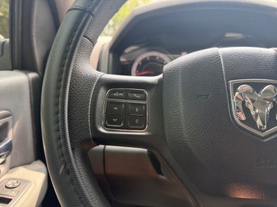 2019 RAM 1500 Classic SLT Crew Cab 4x2 5'7' Box