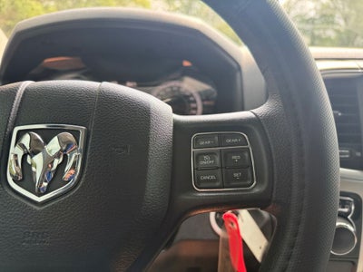 2019 RAM 1500 Classic SLT Crew Cab 4x2 5'7' Box