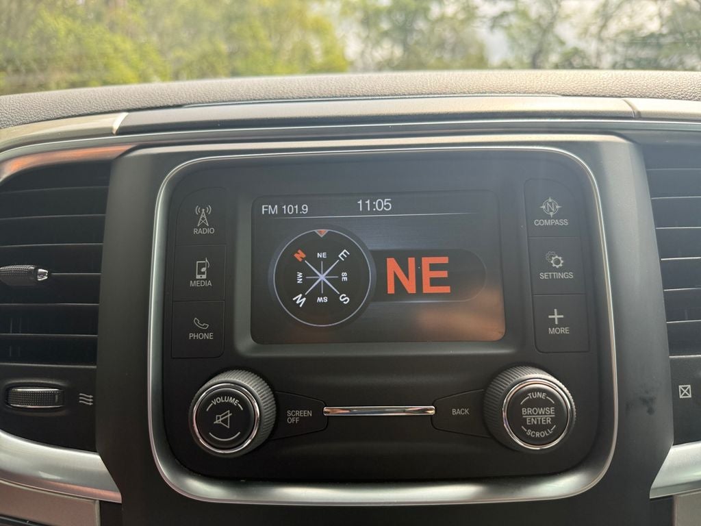 2019 RAM 1500 Classic SLT Crew Cab 4x2 5'7' Box