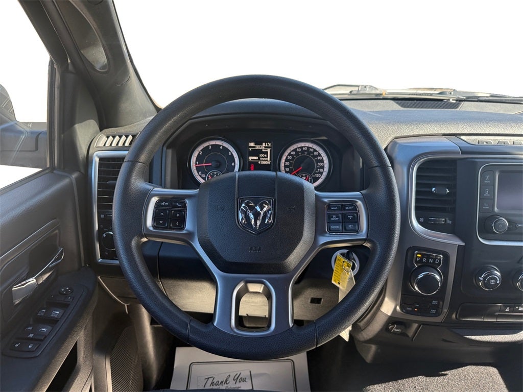 2024 RAM 1500 Classic Warlock Crew Cab 4x4 5'7' Box