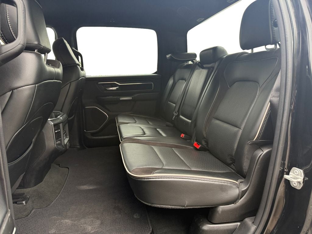 2024 RAM 1500 Laramie Crew Cab 4x2 5'7' Box