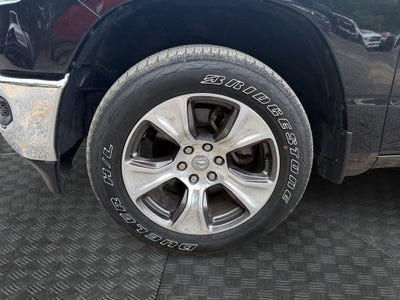 2024 RAM 1500 Laramie Crew Cab 4x2 5'7' Box