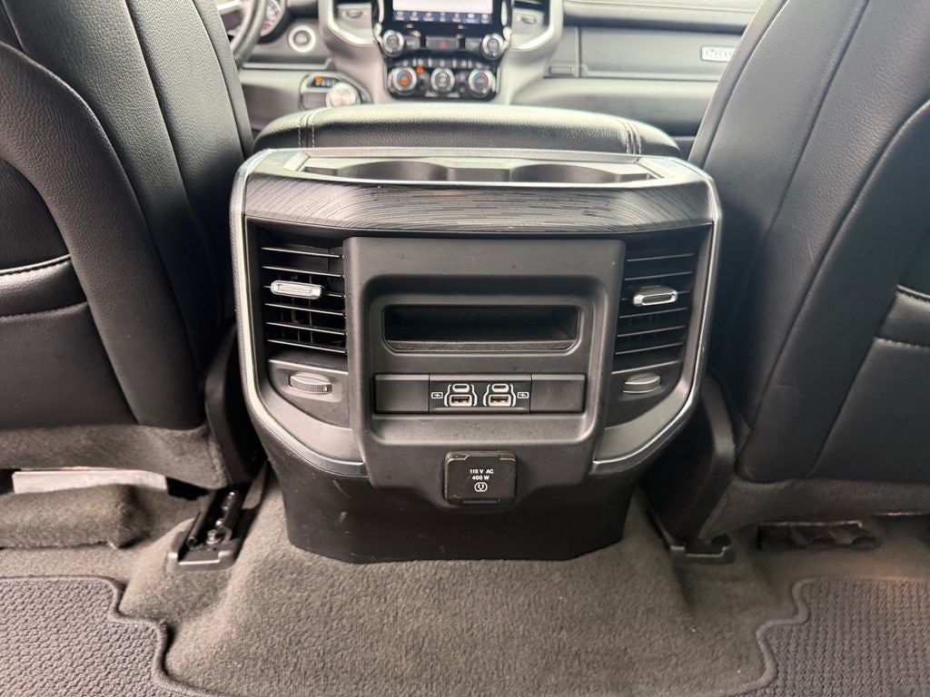 2024 RAM 1500 Laramie Crew Cab 4x2 5'7' Box
