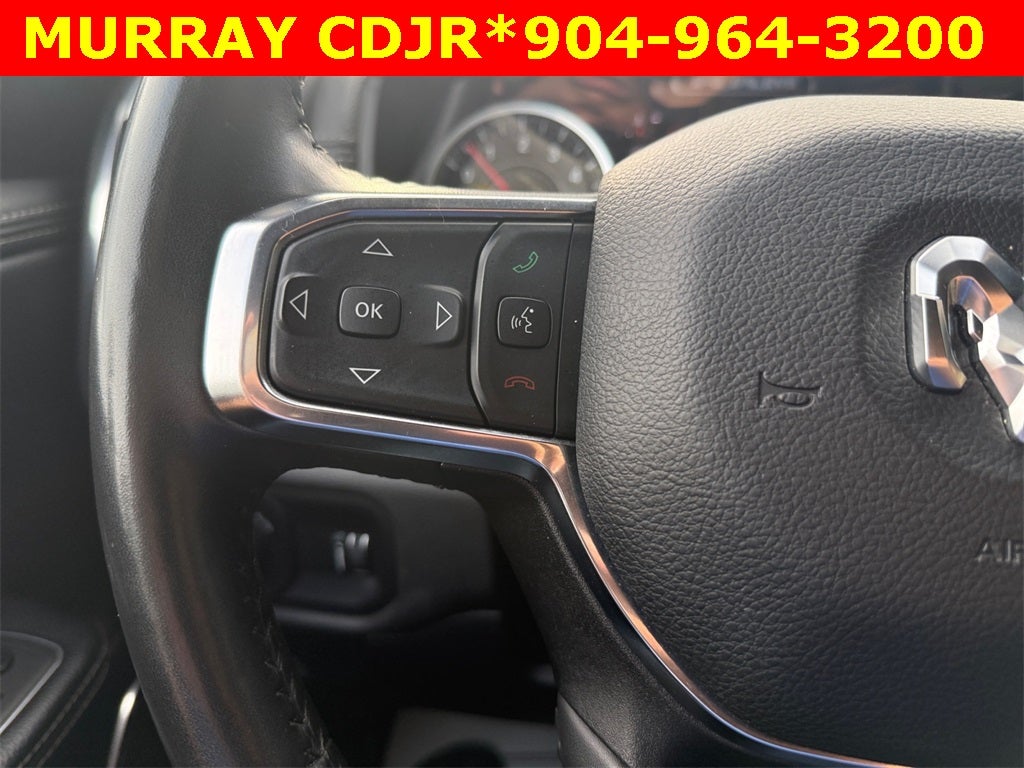 2024 RAM 1500 Laramie Crew Cab 4x2 5'7' Box