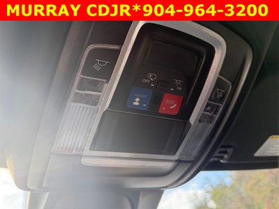 2024 RAM 1500 Laramie Crew Cab 4x2 5'7' Box