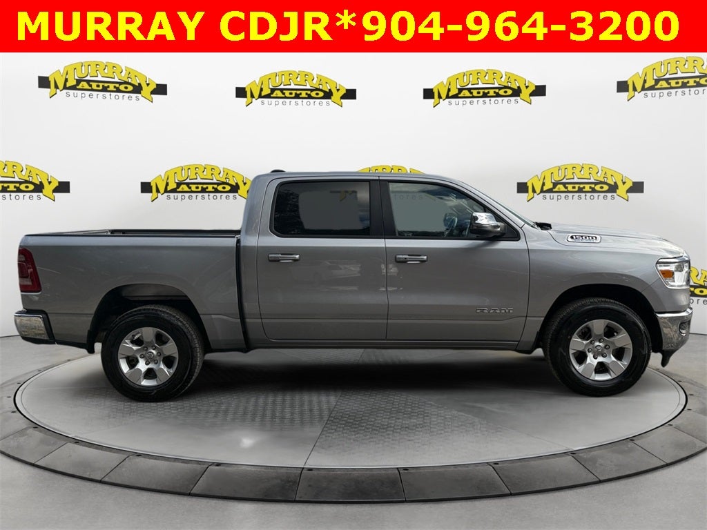 2024 RAM 1500 Laramie Crew Cab 4x2 5'7' Box