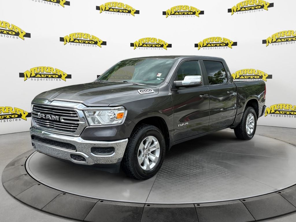 2024 RAM 1500 Laramie Crew Cab 4x2 5'7' Box
