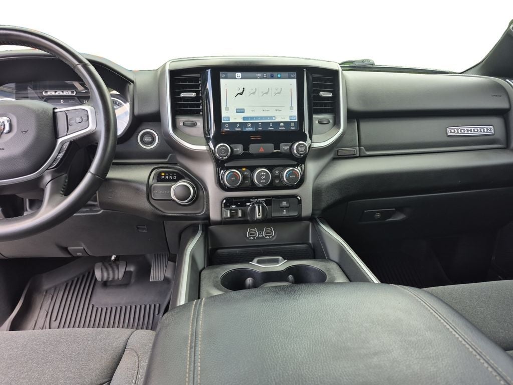 2022 RAM 1500 Big Horn Crew Cab 4x2 6'4' Box