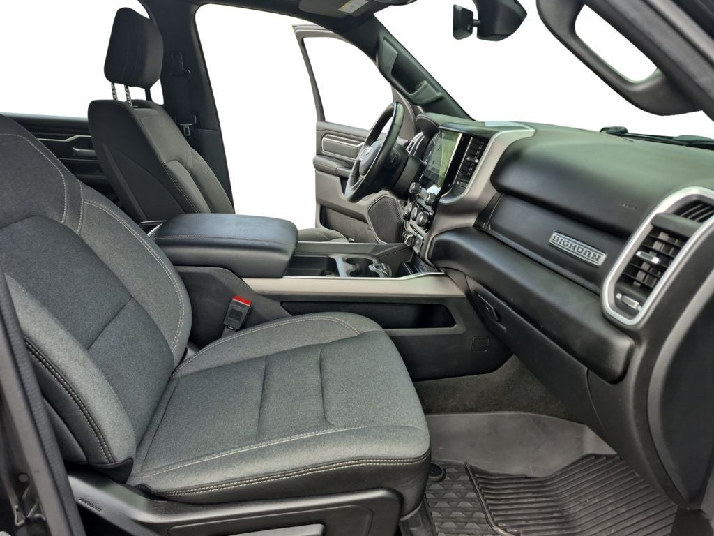 2022 RAM 1500 Big Horn Crew Cab 4x2 6'4' Box