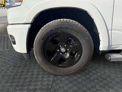 2025 RAM 1500 Big Horn Crew Cab 4x4 5'7' Box