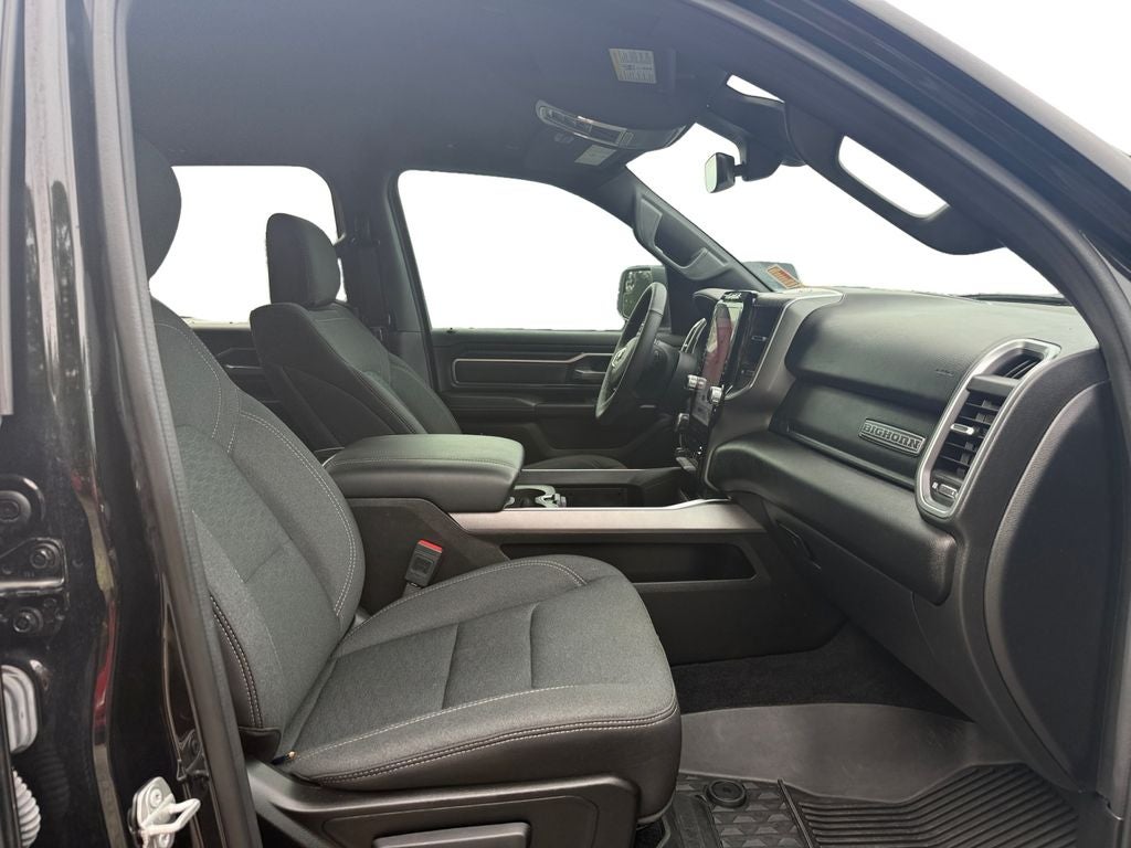 2025 RAM 1500 Big Horn Crew Cab 4x4 5'7' Box