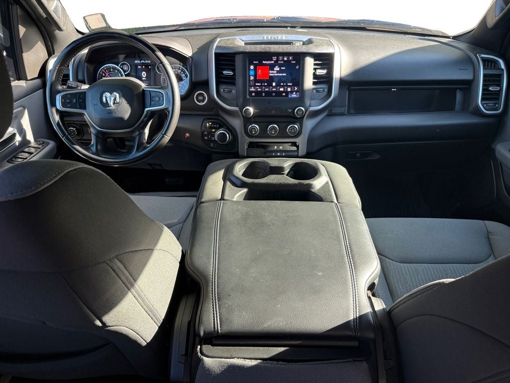 2022 RAM 1500 Big Horn Crew Cab 4x4 5'7' Box