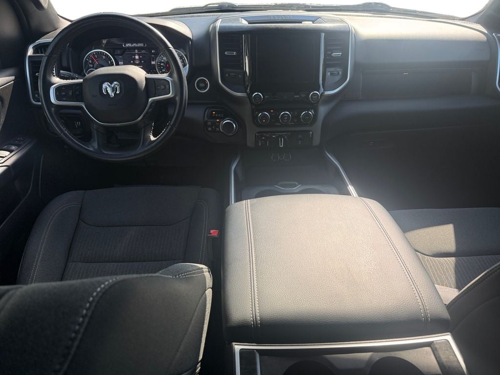 2022 RAM 1500 Big Horn Crew Cab 4x4 5'7' Box