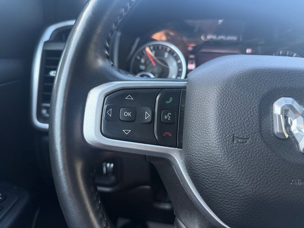 2022 RAM 1500 Big Horn Crew Cab 4x4 5'7' Box