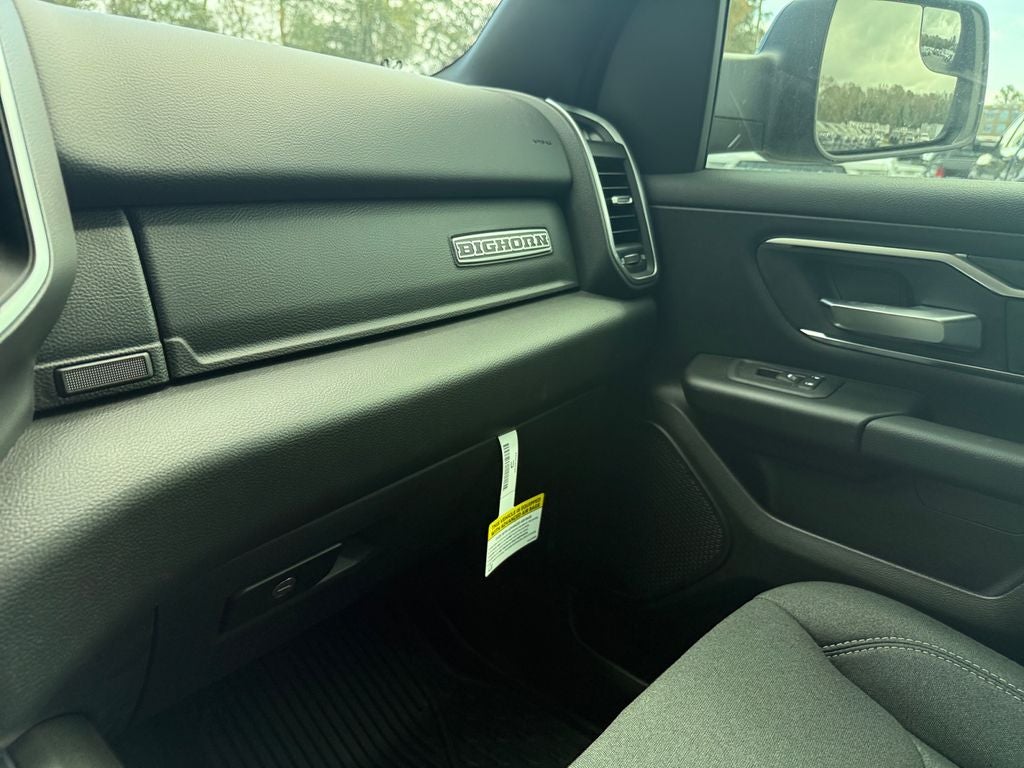 2025 RAM 1500 Big Horn Crew Cab 4x4 5'7' Box