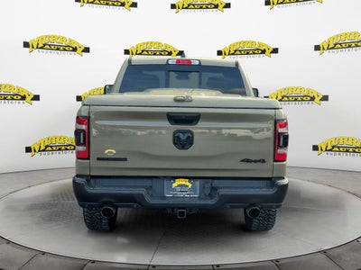 2020 RAM 1500 Big Horn Crew Cab 4x4 5'7' Box