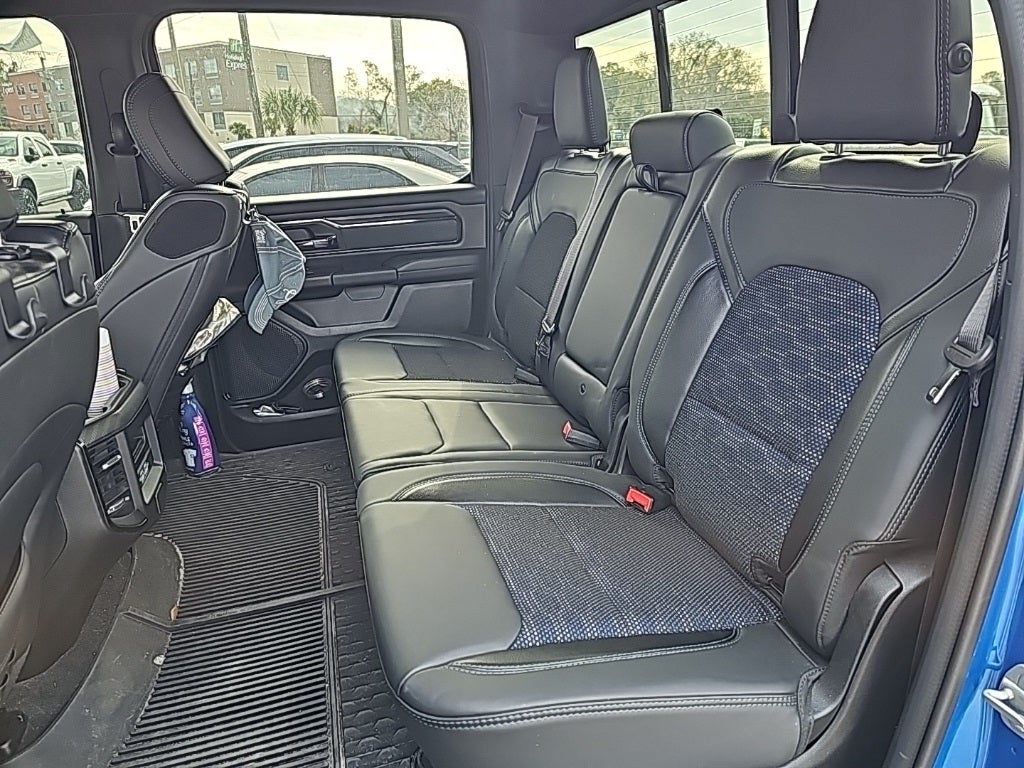 2023 RAM 1500 Big Horn Crew Cab 4x4 5'7' Box