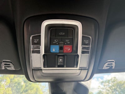 2025 RAM 1500 Limited Crew Cab 4x4 5'7' Box