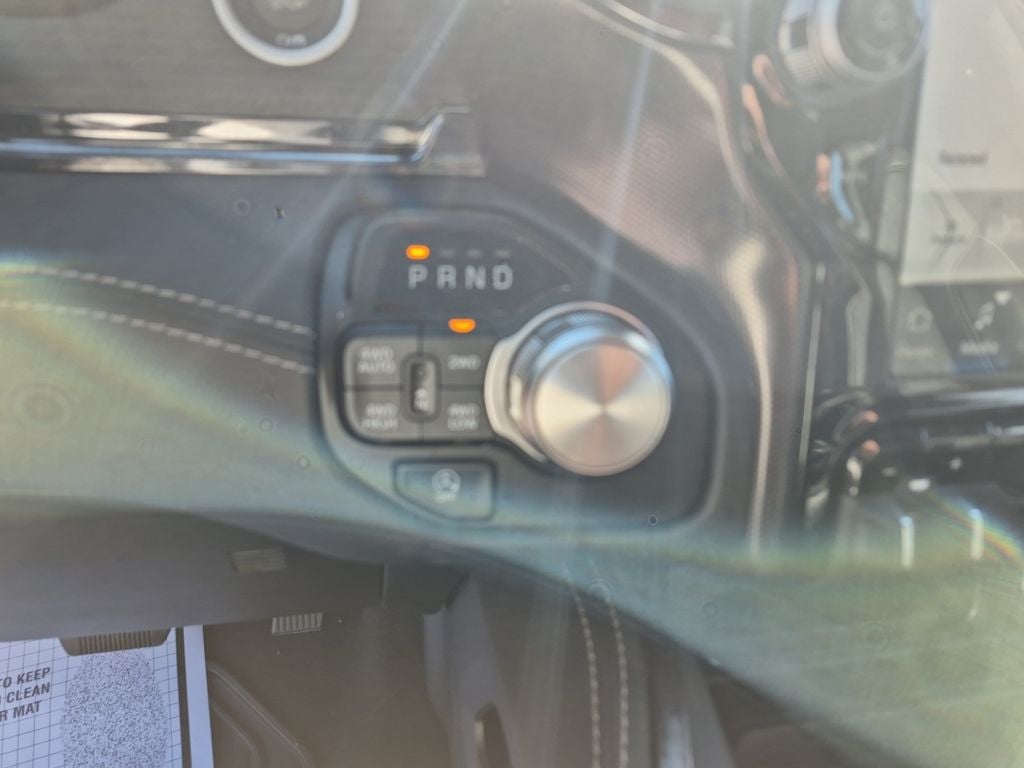 2024 RAM 1500 Limited Crew Cab 4x4 5'7' Box