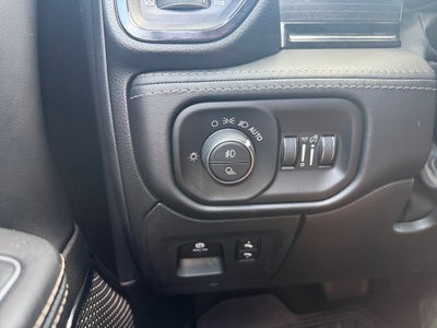 2023 RAM 1500 Limited Crew Cab 4x4 5'7' Box