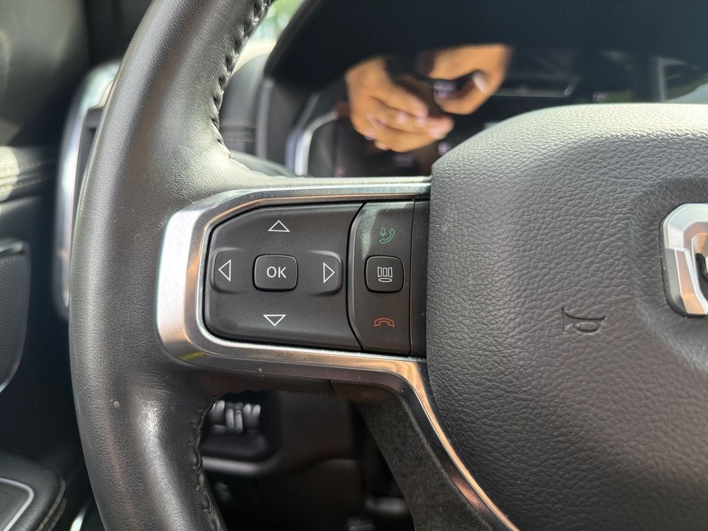 2024 RAM 1500 Laramie Crew Cab 4x4 5'7' Box