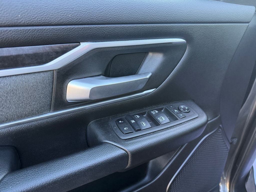 2023 RAM 1500 Big Horn Crew Cab 4x4 6'4' Box