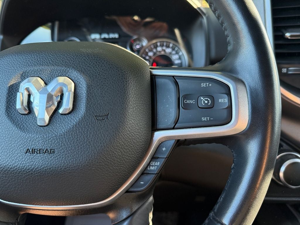 2023 RAM 1500 Big Horn Crew Cab 4x4 6'4' Box
