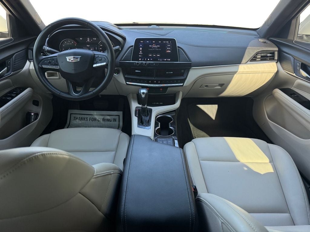 2023 Cadillac CT4 Luxury