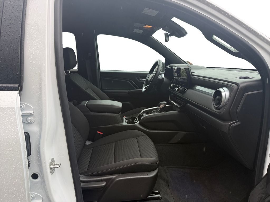 2024 Chevrolet Colorado 2WD LT