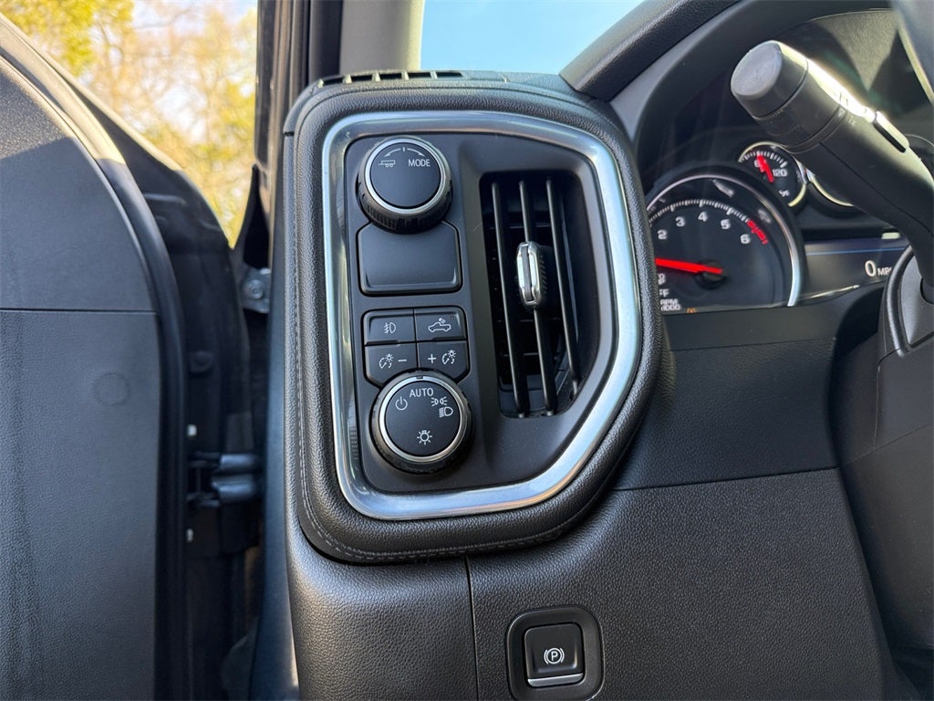 2022 Chevrolet Silverado 1500 LTD 2WD Crew Cab Short Bed RST