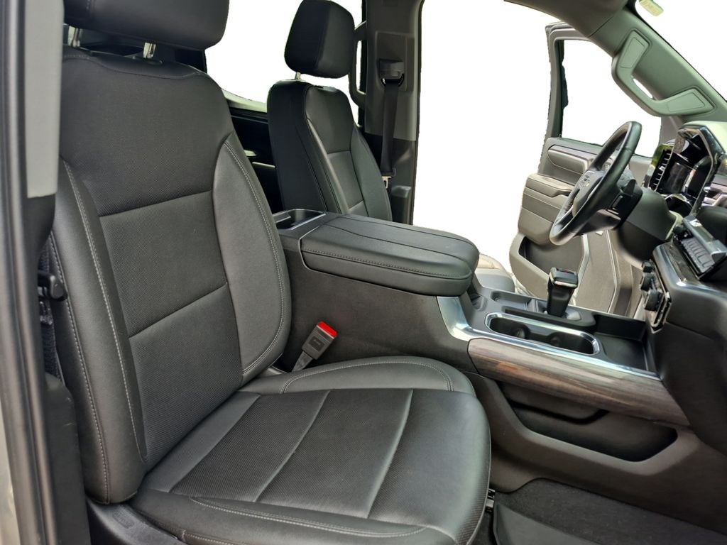 2024 Chevrolet Silverado 1500 4WD Crew Cab Short Bed LTZ