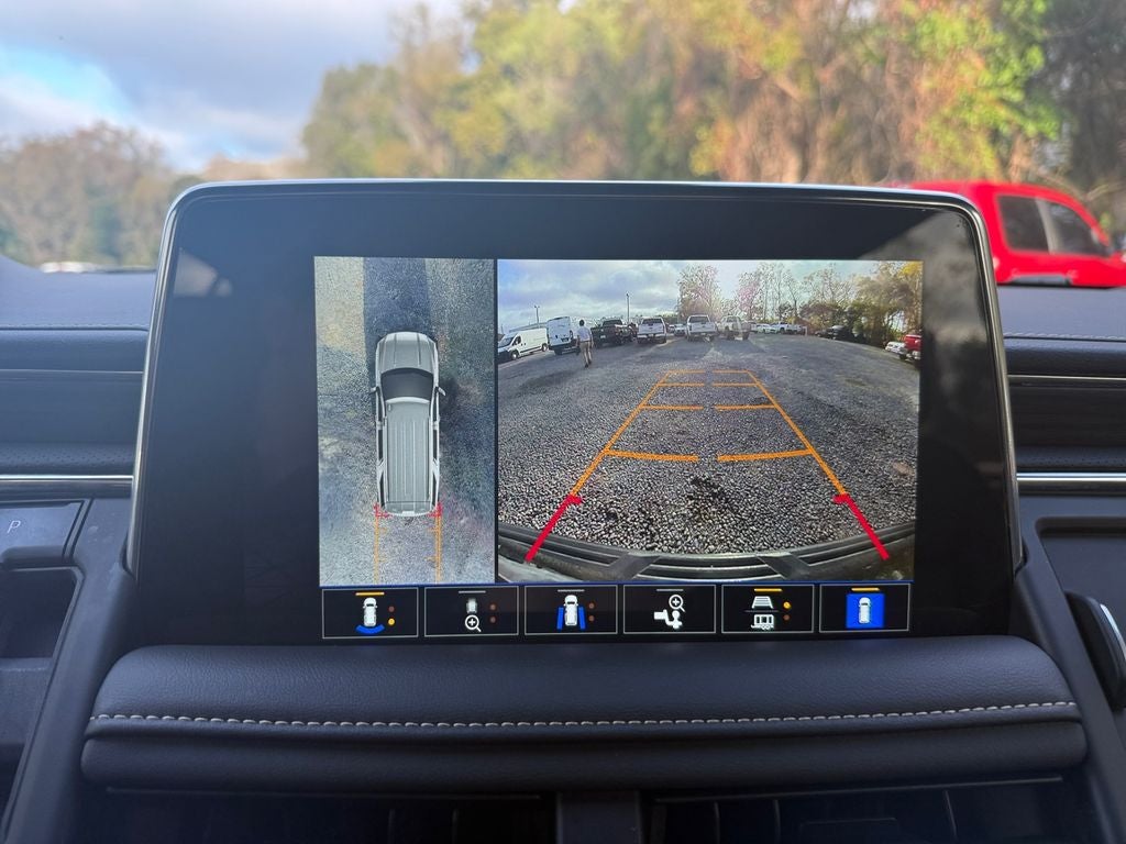 2024 GMC Yukon XL 4WD SLT