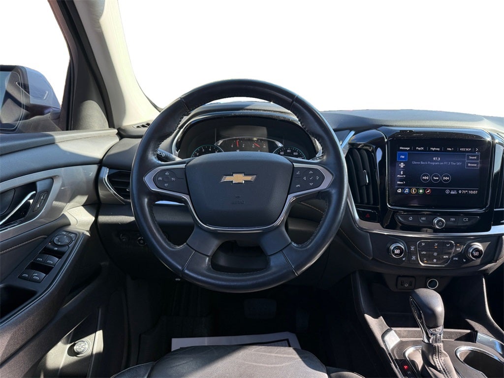 2021 Chevrolet Traverse FWD LT Leather