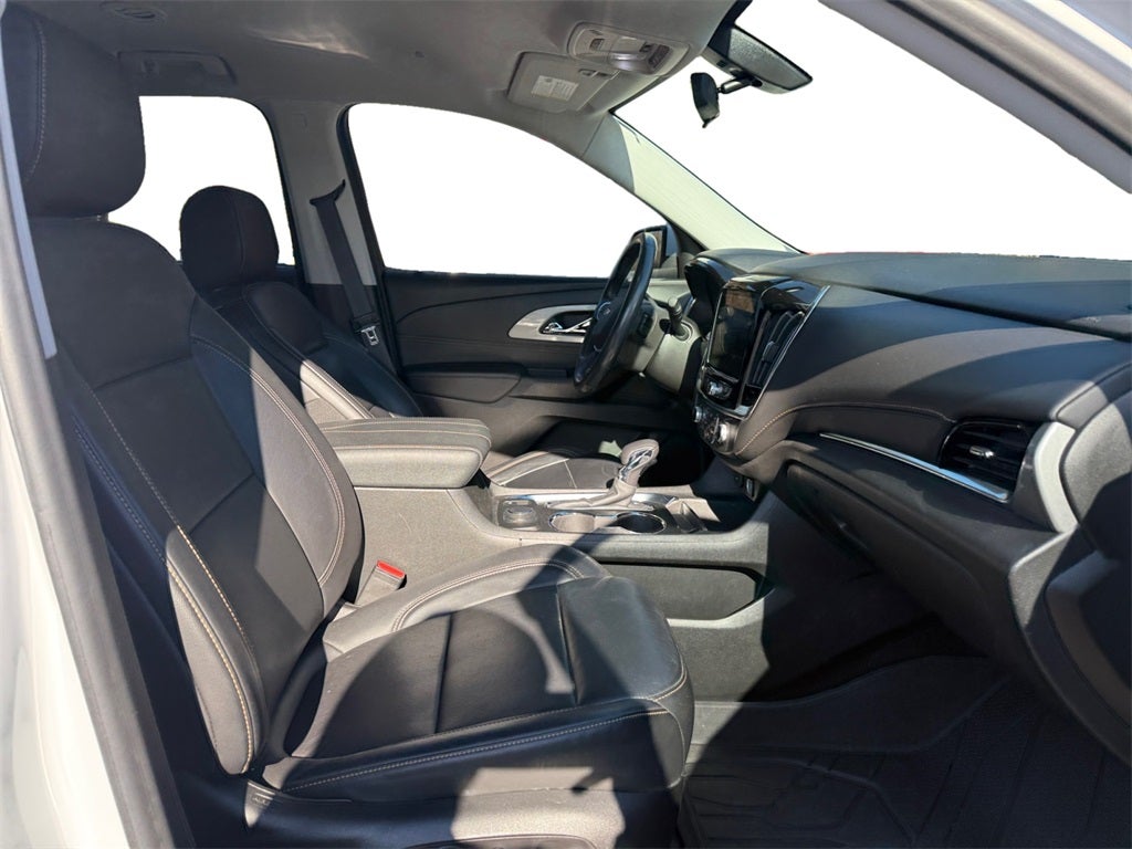 2021 Chevrolet Traverse FWD LT Leather