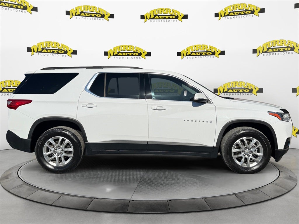 2021 Chevrolet Traverse FWD LT Leather