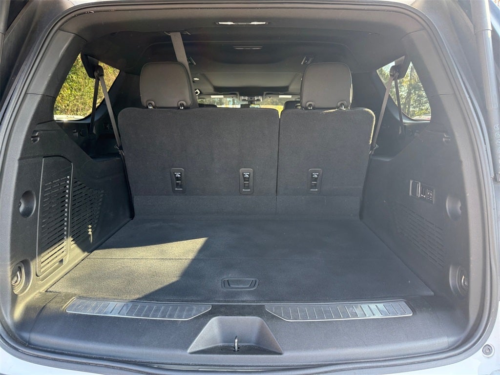 2022 Chevrolet Suburban 4WD RST