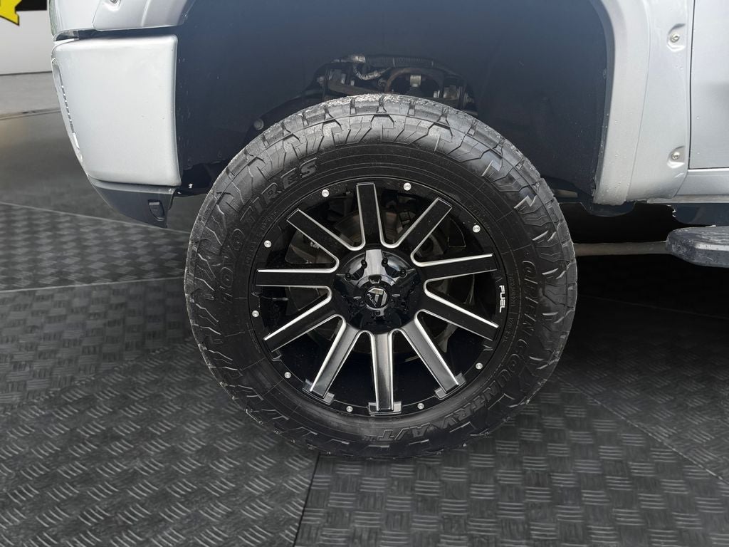 2022 GMC Sierra 2500HD 4WD Crew Cab Standard Bed Denali