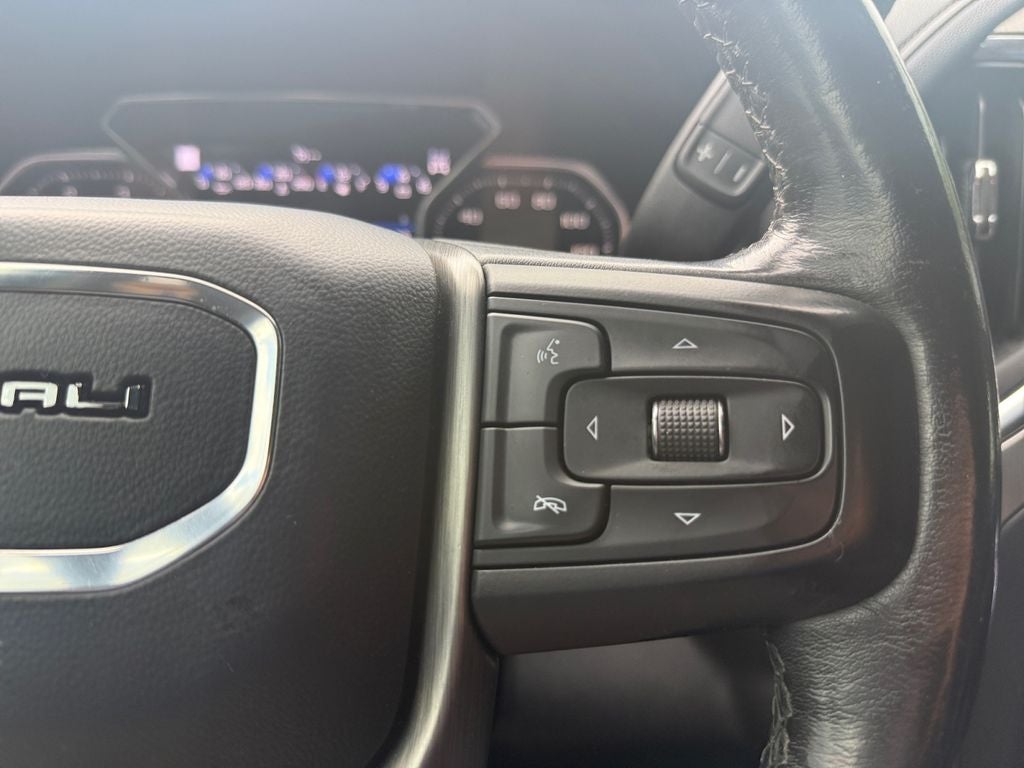 2022 GMC Sierra 2500HD 4WD Crew Cab Standard Bed Denali