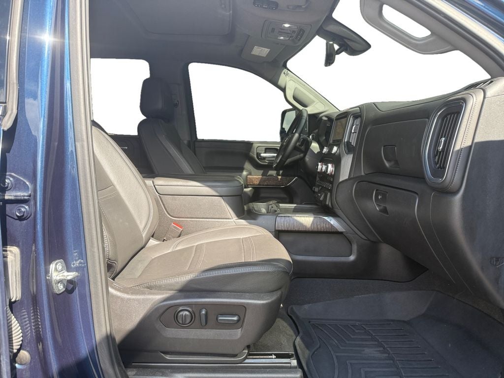 2023 GMC Sierra 2500HD 4WD Crew Cab Standard Bed Denali