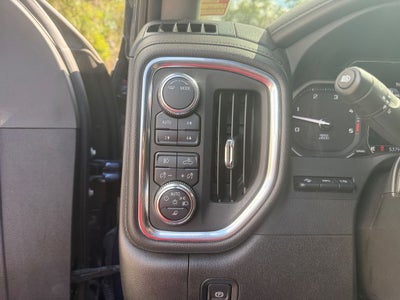 2023 GMC Sierra 2500HD 4WD Crew Cab Standard Bed Denali