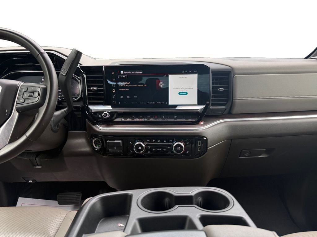 2025 GMC Sierra 1500 4WD Crew Cab Short Box SLT
