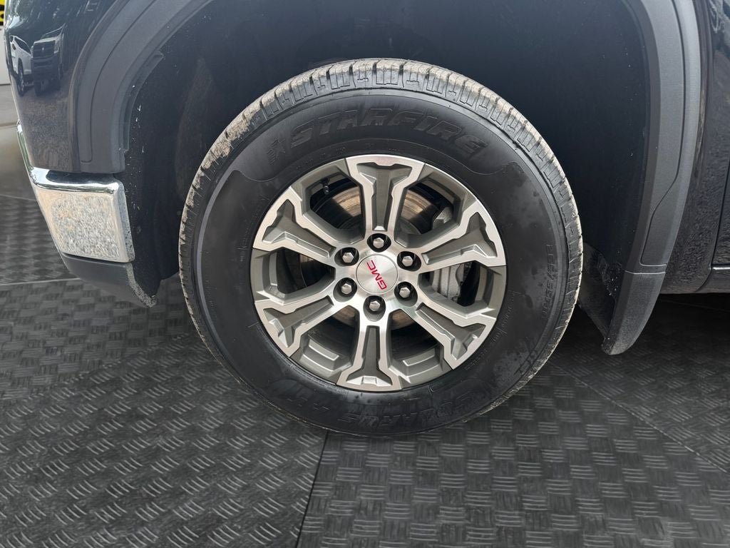 2025 GMC Sierra 1500 4WD Crew Cab Short Box SLT